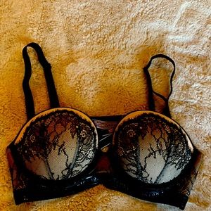 Victoria Secret convertible bra.